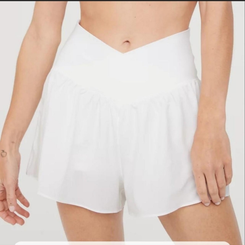 NWOT Offline By Aerie White Crossover Skort Size Small